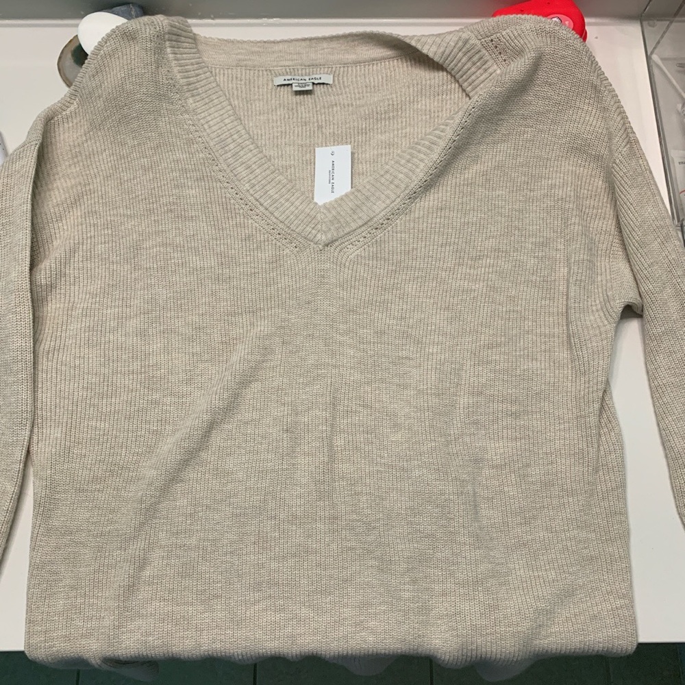 American Eagle sweater